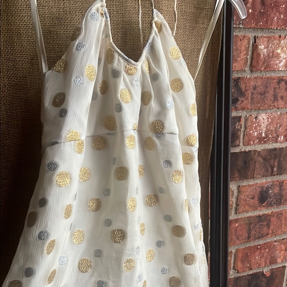 Express Design Studio‎ Cream Garment